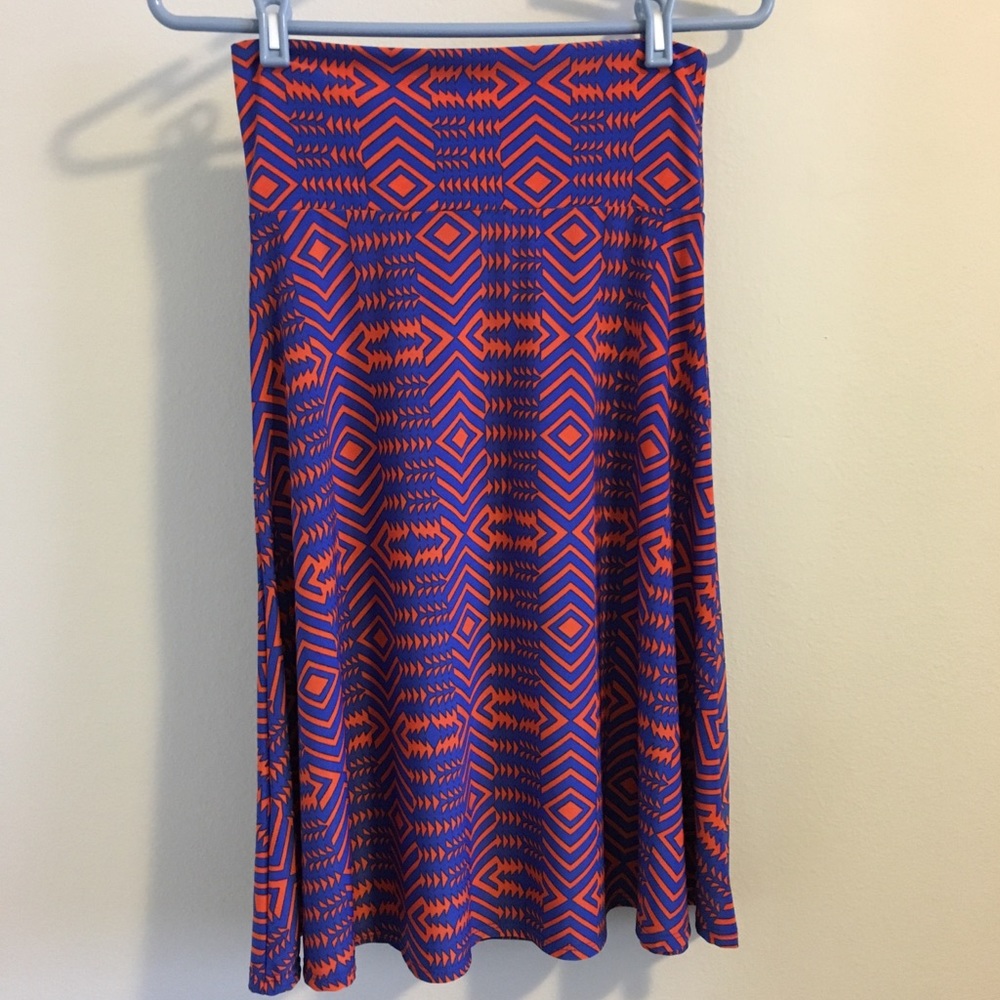 NWOT LuLaRoe Azure Skirt